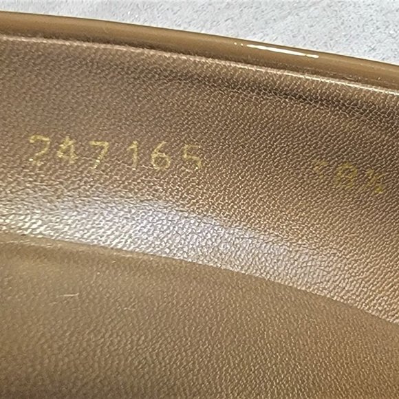 GUCCI Soft Patent Leather Pumps  38.5 - Picture 7 of 12